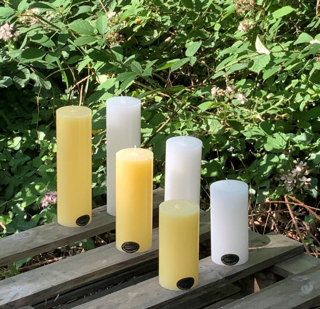 Cream-and-White-3-inch-diameter-pillars